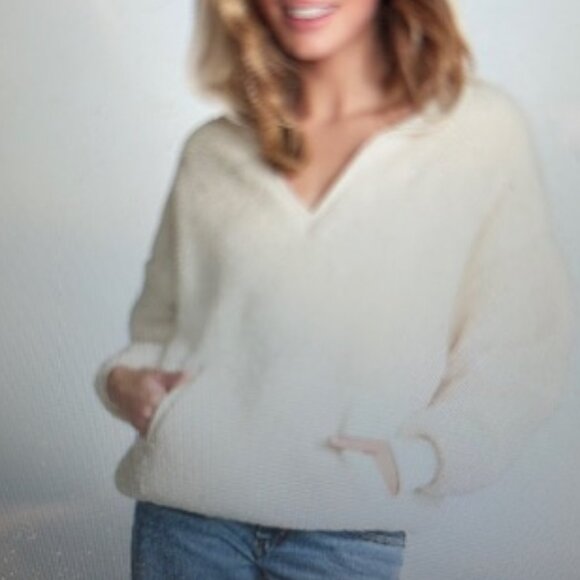 Victoria's Secret Pink Cozy Fluffy Fleece Pullover Rib Knit Cuffs & Hem Hoodie - Picture 10 of 12